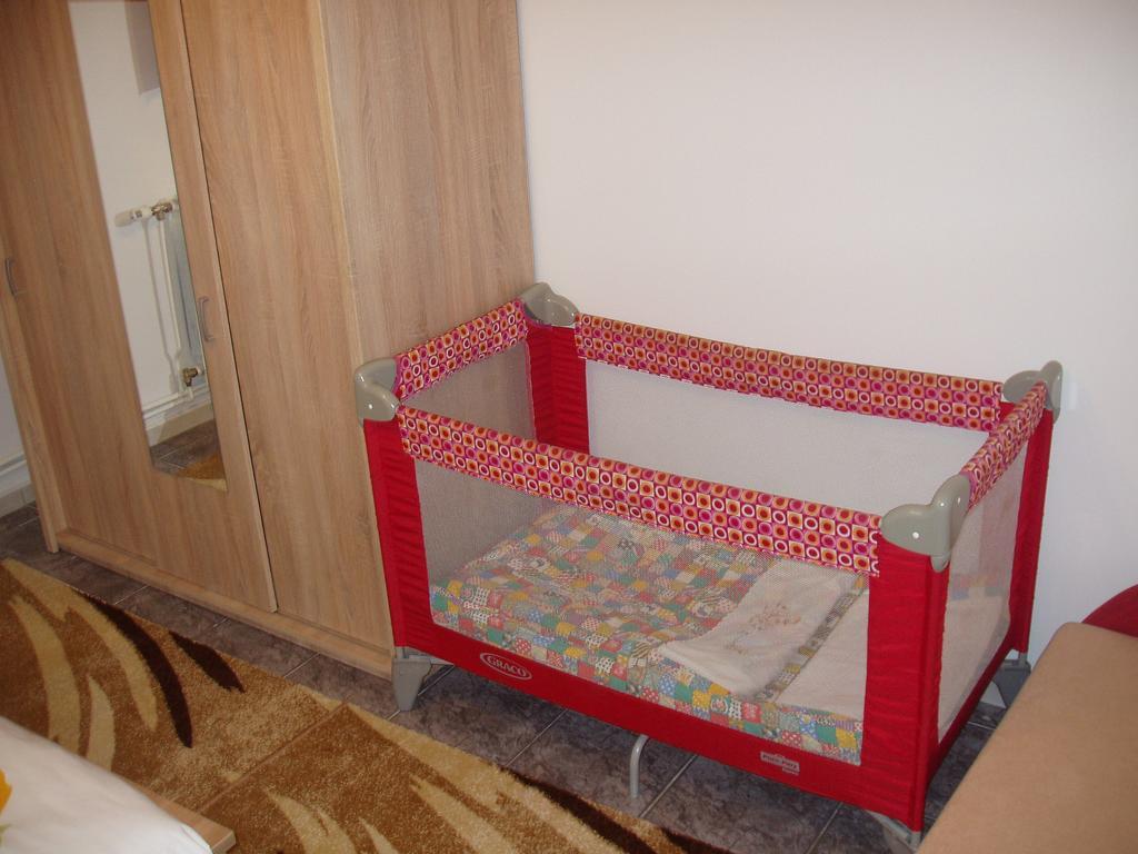 Apartman Marko Ogulin Exterior foto